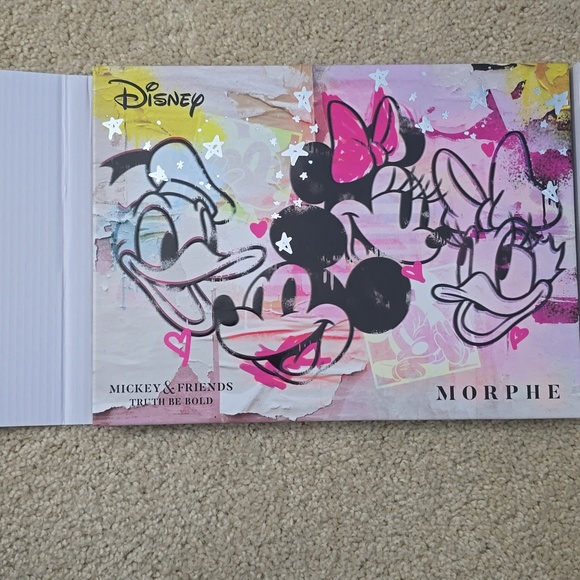 New 2021 Morphe Disney Mickey & Friends True Bold Palette - Picture 5 of 7